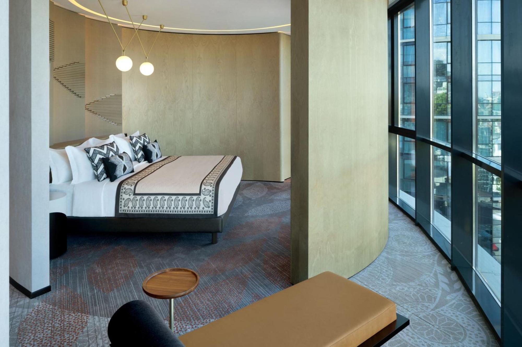 Paragraph Freedom Square, A Luxury Collection Hotel, טביליסי מראה חיצוני תמונה